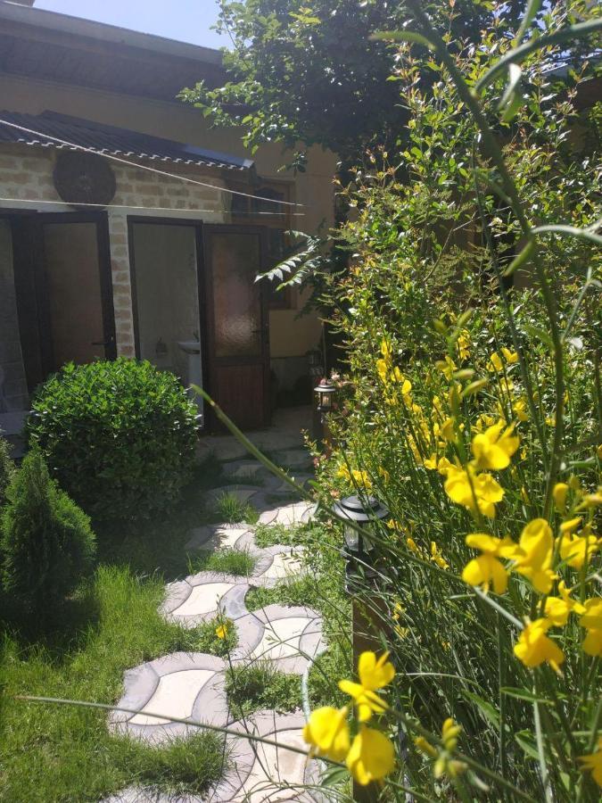Hostel & Guest House Sim Sim Near The Church ซามาร์คันด์ ภายนอก รูปภาพ