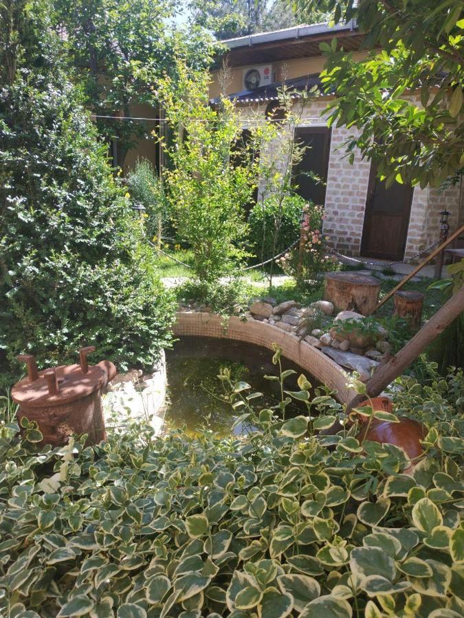 Sim Sim Hostel & Guest House Near The Church ซามาร์คันด์ ภายนอก รูปภาพ
