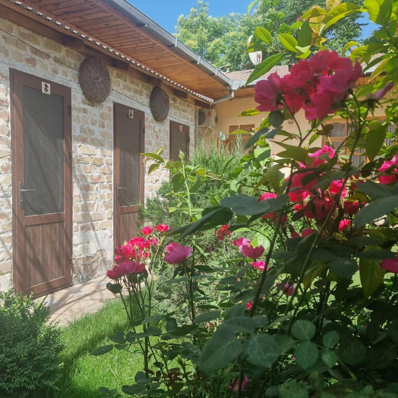 Hostel & Guest House Sim Sim Near The Church ซามาร์คันด์ ภายนอก รูปภาพ